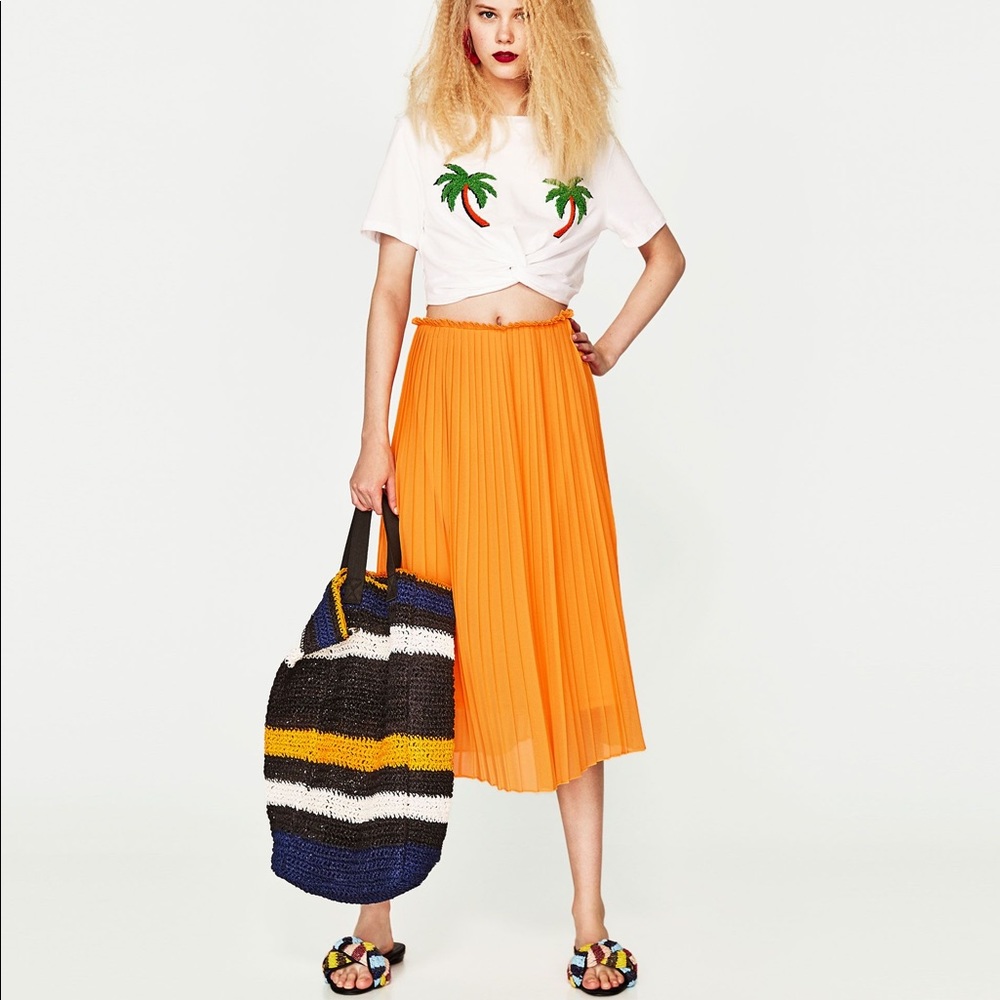 Zara White Cropped Tee with Palm Trees